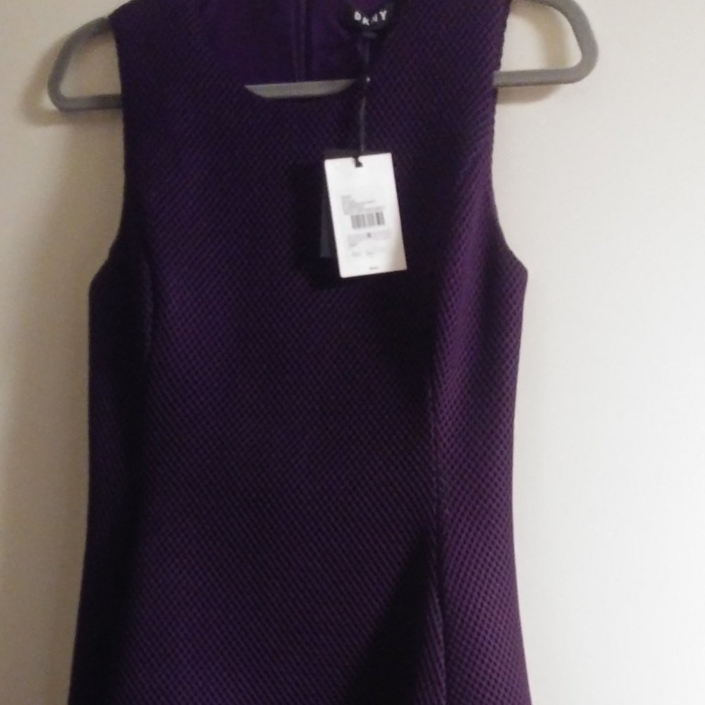 Elegant dress for any occasion.